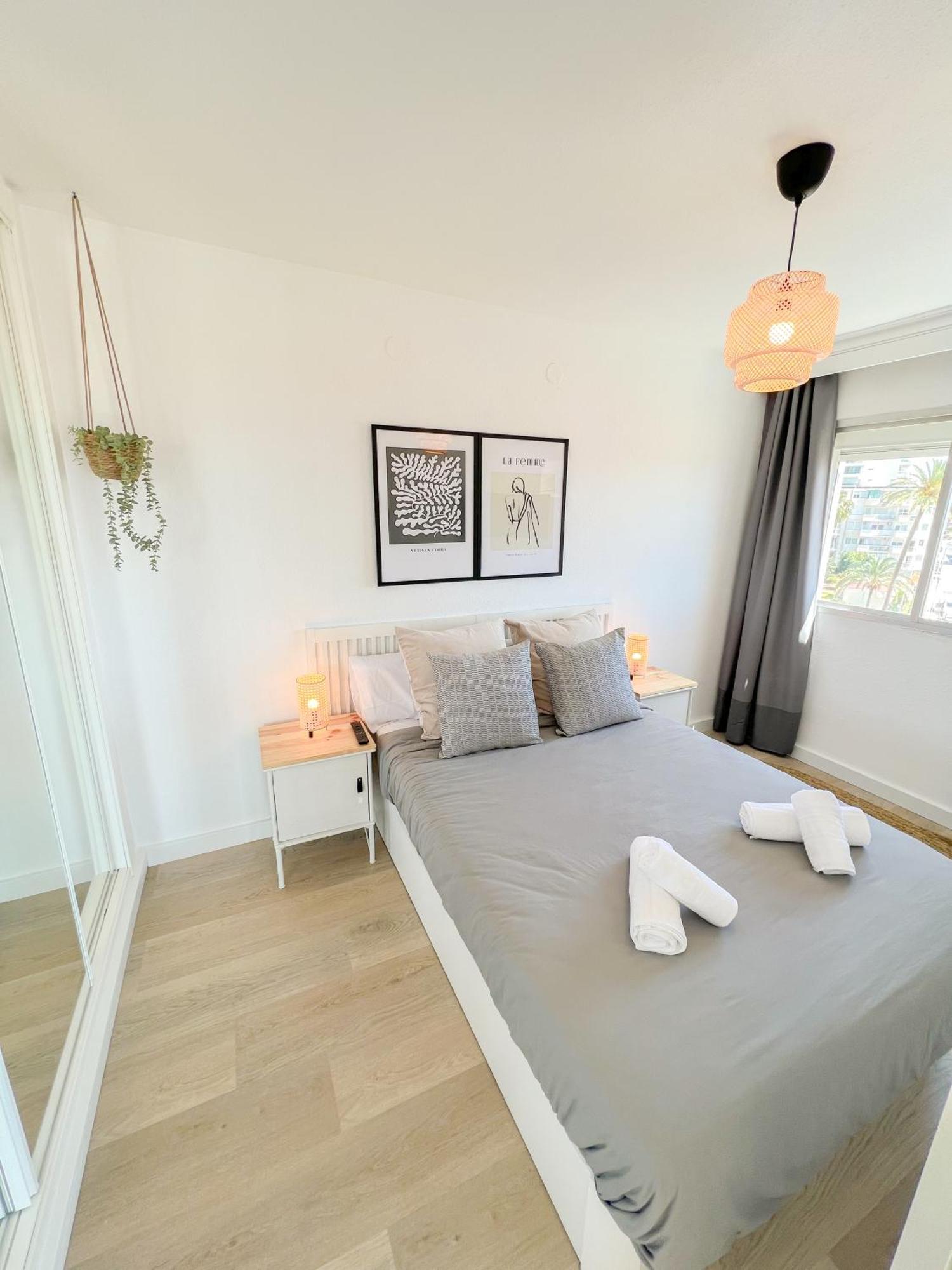 Palm Beach Aparment Sea Views Torremolinos Buitenkant foto