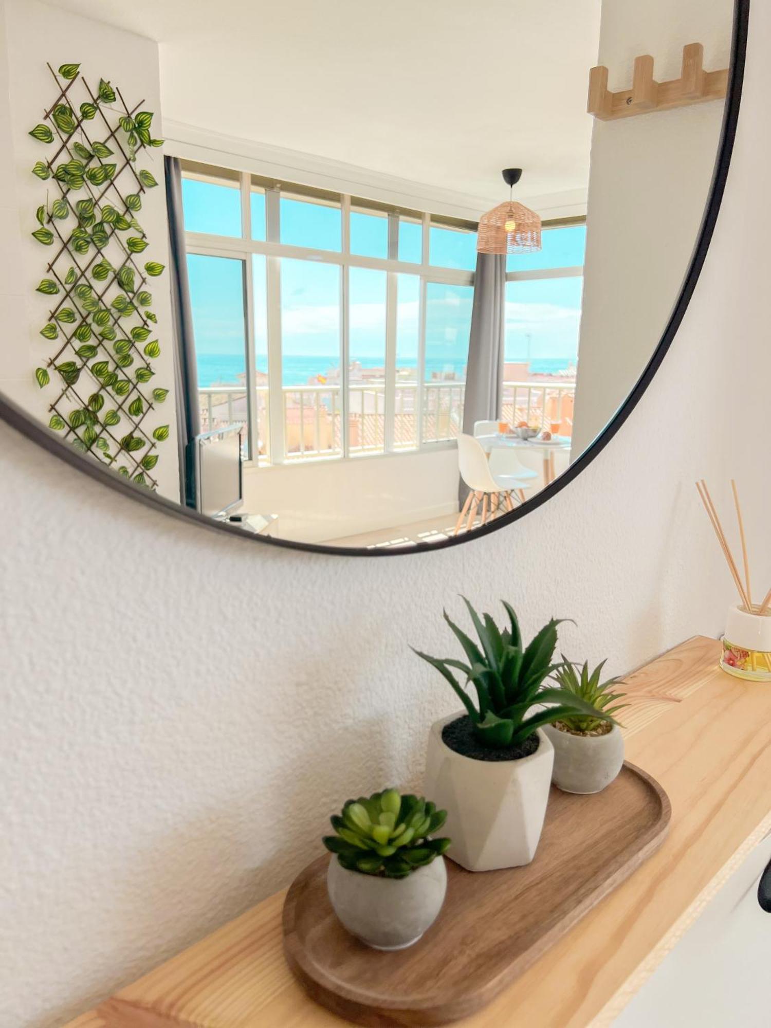 Palm Beach Aparment Sea Views Torremolinos Buitenkant foto