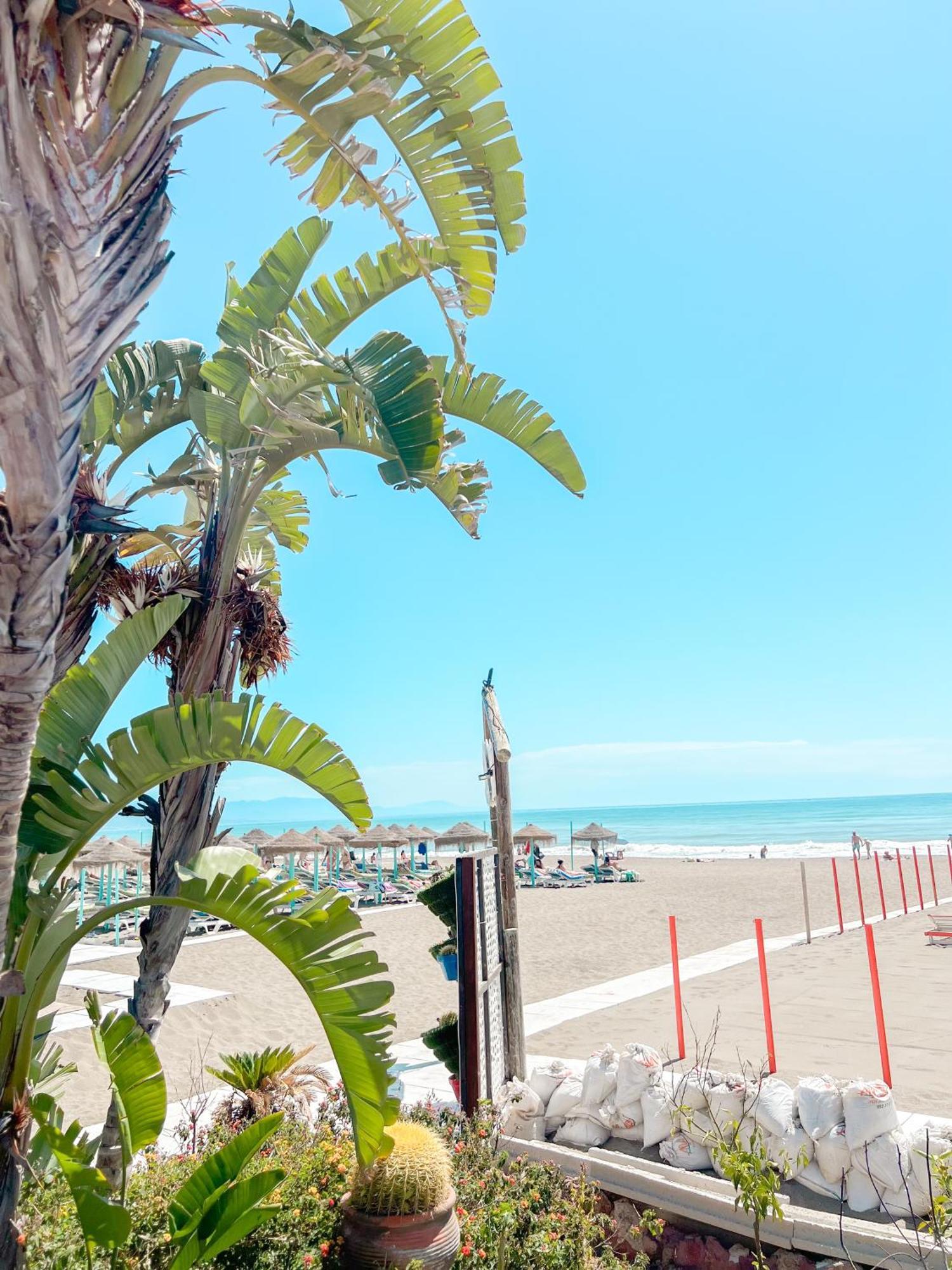 Palm Beach Aparment Sea Views Torremolinos Buitenkant foto